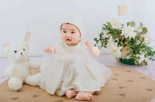 开平孕妇几个月开始显怀